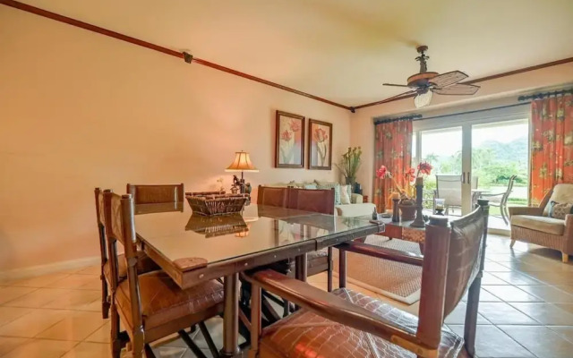 CR Luxury Del Mar 4Q 2 Bdrm