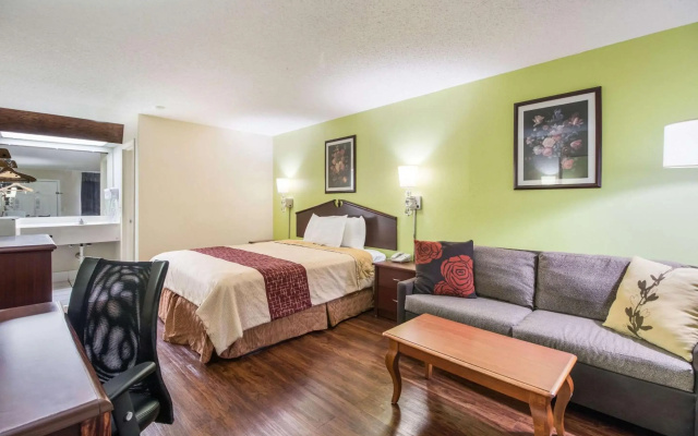 Rodeway Inn Bolivar
