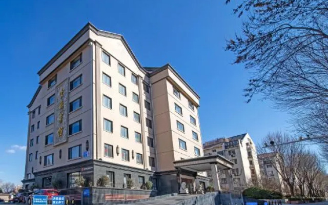 Yunteng Hotel