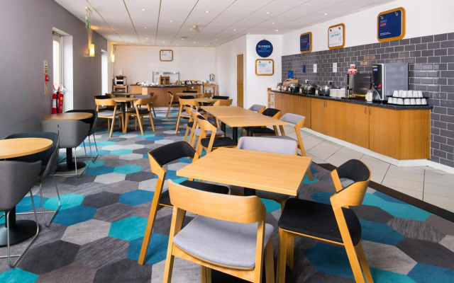 Holiday Inn Express Manchester East by IHG