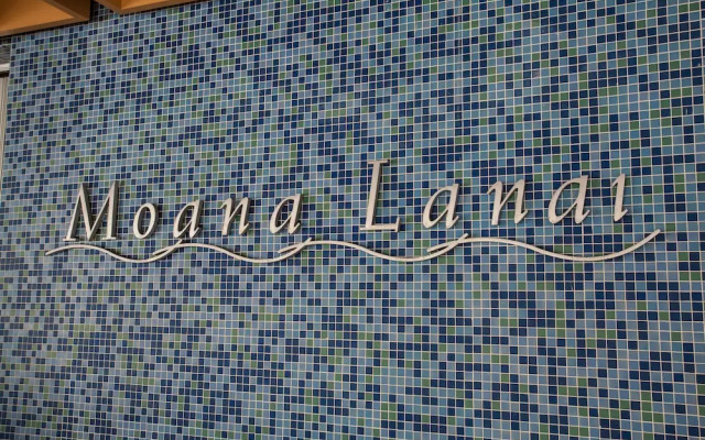 Ala Moana Hotel by AirPads