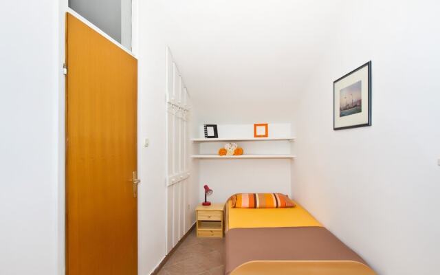 A3 - Best Location in Center With the sea View
