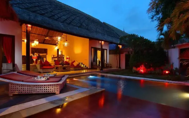 Villa Asyik