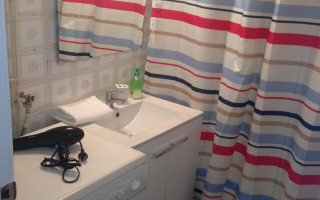 Vallehermoso Apartments