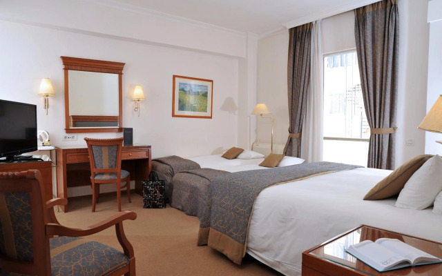Athens Atrium Hotel and Suites
