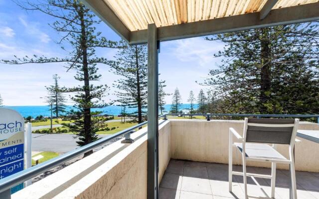 Beach House Holiday Apartments