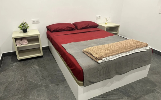 Fast Latin Home