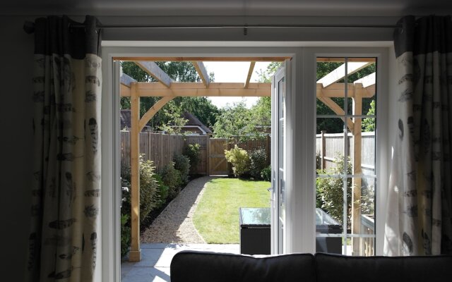 Westhampnett House , Chichester 492113