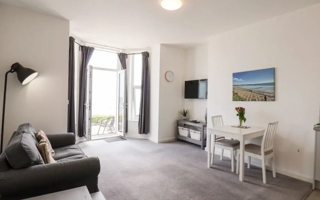 2 Seaview @ Bridlington Bay