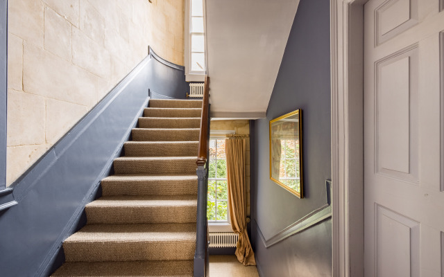 Spacious Georgian 3 Bedroom John Wood Townhouse
