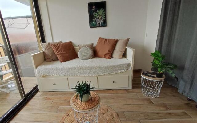 Beau studio à 1 minute de la plage