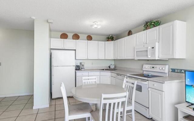 Estero Beach & Tennis Club 502b Condo