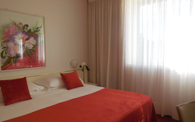 Starhotels Cristallo Palace