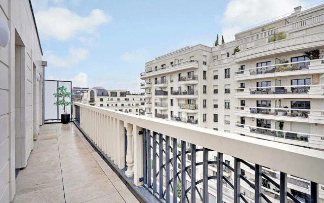 Duplex With Terrace in Levallois