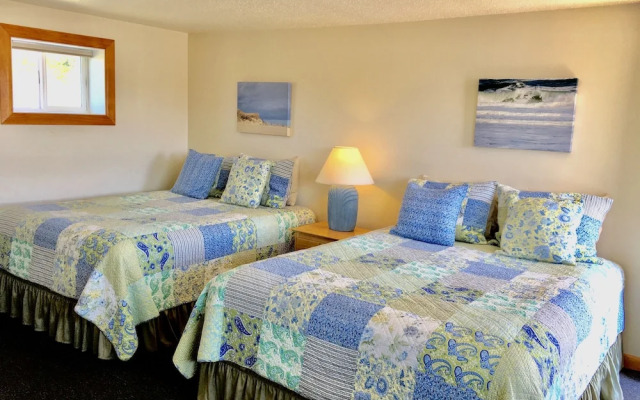 Top Mast Resort