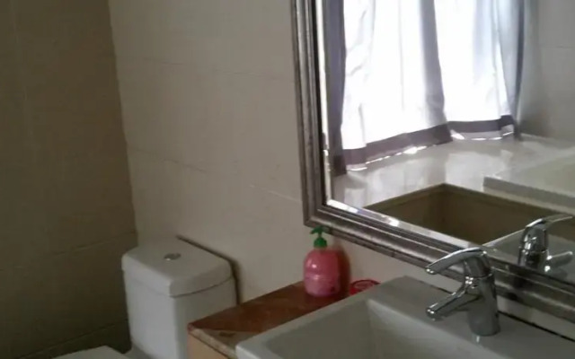 Guangzhou Pin Jing Guang Hong Tian Qi Apartment