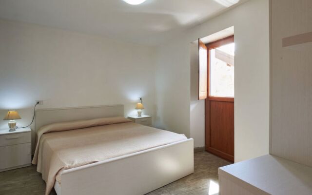 Rustico Maria (DMA392)