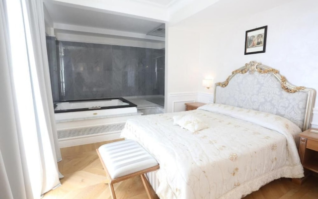 Hotel Tesoretto