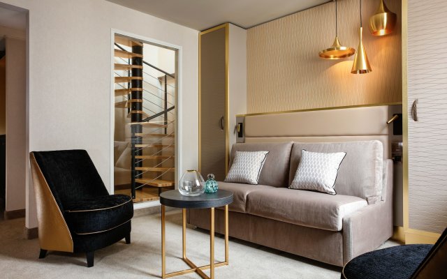 Niepce Paris Hotel, Curio Collection by Hilton