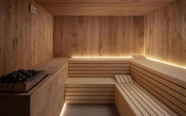 The Isolano, Cres, Autograph Collection