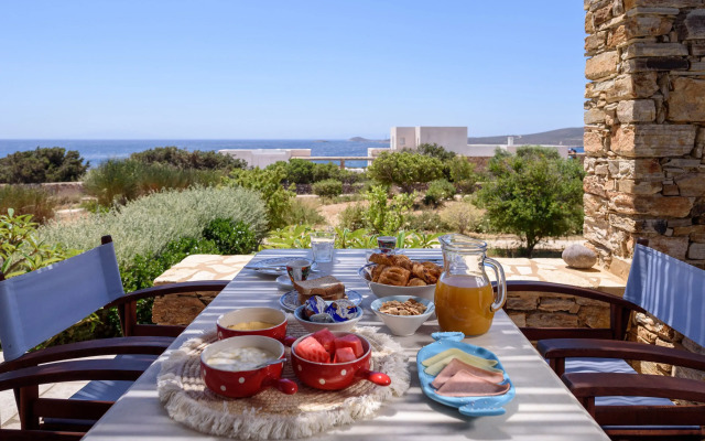 Antiparos Luxury Villas