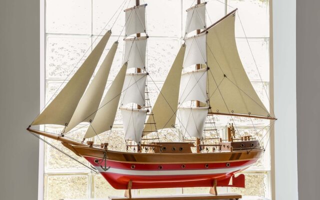 Scenic Holiday Home in Syros With Balcony