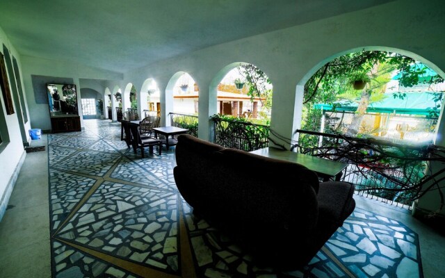 Swiss Cottage and Spa by Salvus