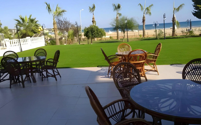 Admiral Hotel