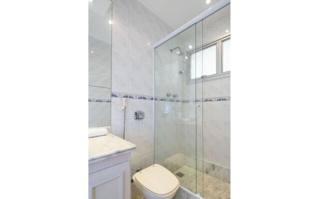 Espaçoso 3Qtos no Leblon com Garagem | BM 647/405