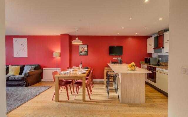 BIOLAY 2 - Alpes Travel - Central Chamonix - Sleeps 6