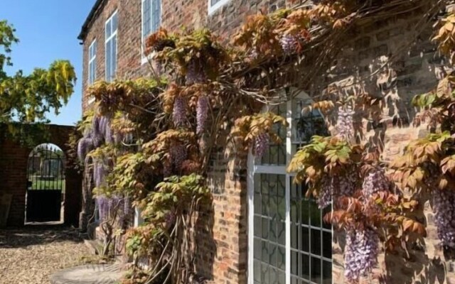 Saltfleet Manor House