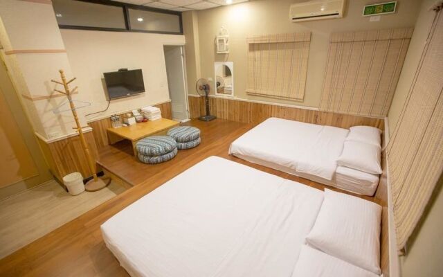 Hualien Yanliau B&B