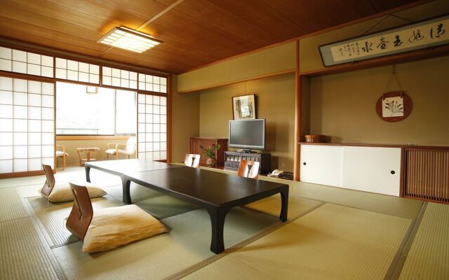 Ginsuiso Bekkan Choraku