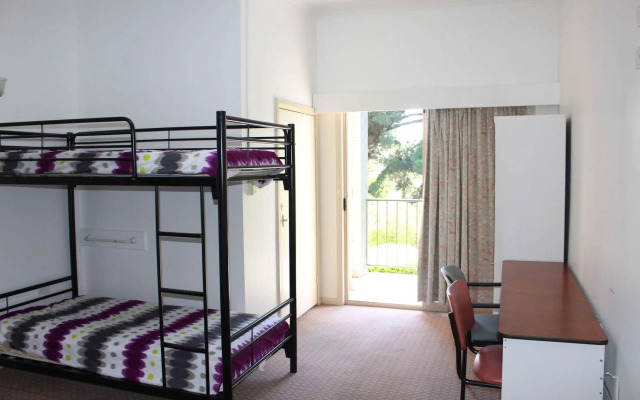SJ Hostel