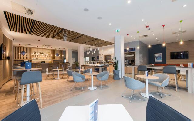 Holiday Inn Express Warsaw - Mokotow by IHG