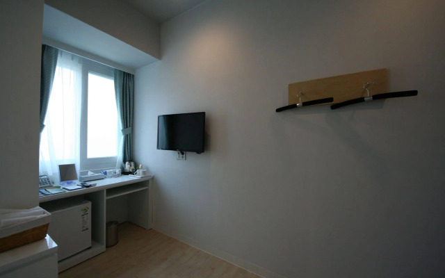 Won's Ville Myeongdong