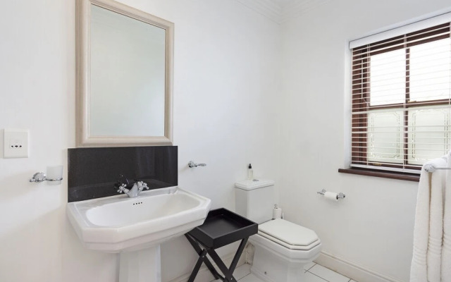 Winelands Golf Lodges 13