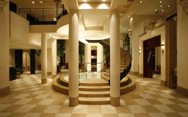 Nikko Kanazawa Hotel