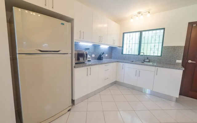 7br Massive Villa In Sosúa - 2mins From Nightlife!