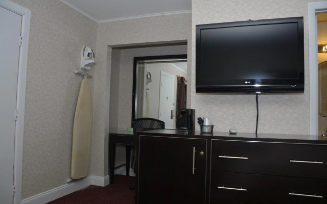 Atlantic Inn & Suites