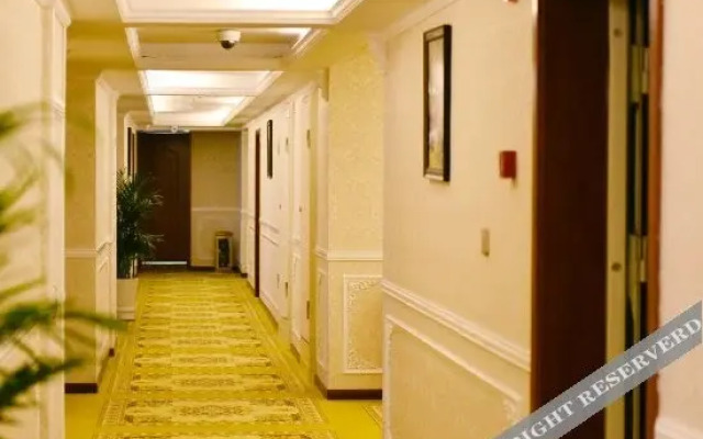 Yunfeng Business Hostel