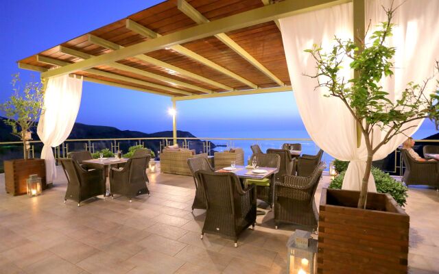 Petani Bay Hotel - Adults Only