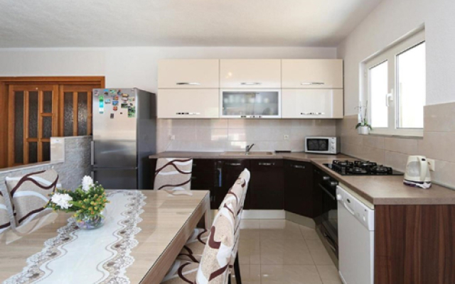 Holiday house Sandra - with pool : Makarska. Riviera Makarska