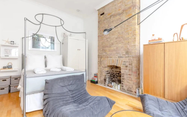 Cosy 1 Bedroom Apartment in West Kensington