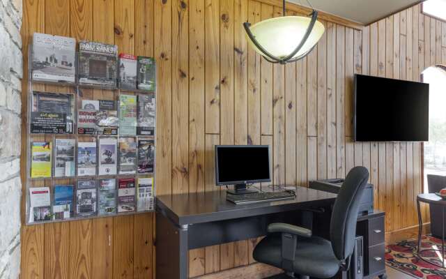 Best Western Sunday House Inn