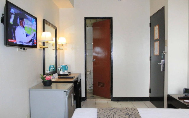 Palm Hotel Manila