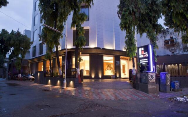 Hotel Rezaas