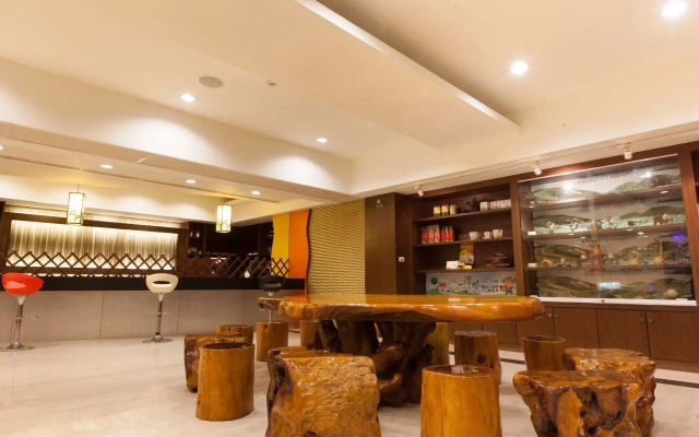 F Hotel - Alishan