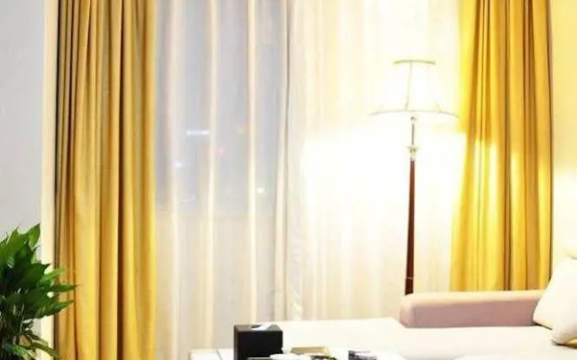 River Scene Palace Hotel