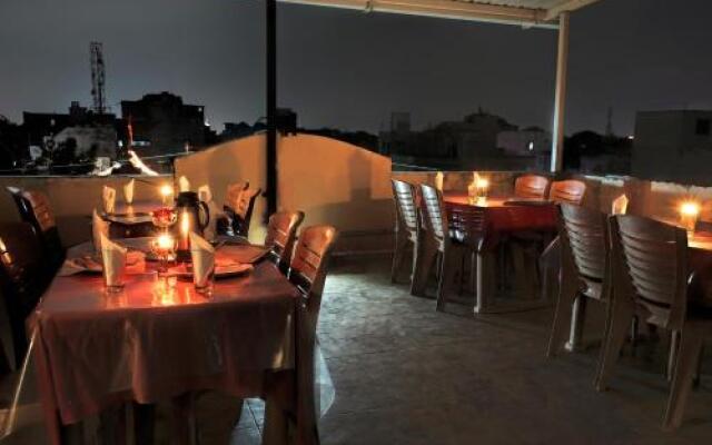 Hotel Laxmi Palace